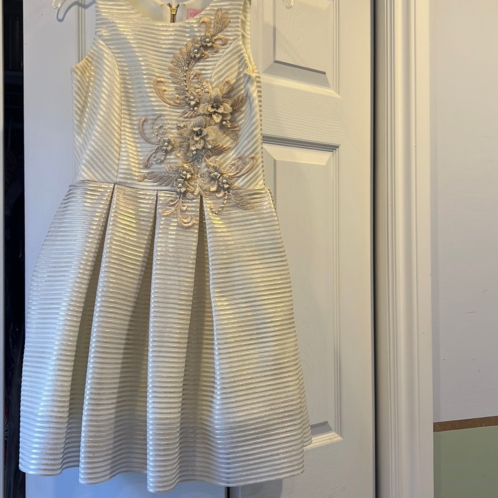 Zoe LTD Girls 16 Dress beige/ golden stripes Pearl/ embroidery made in USA